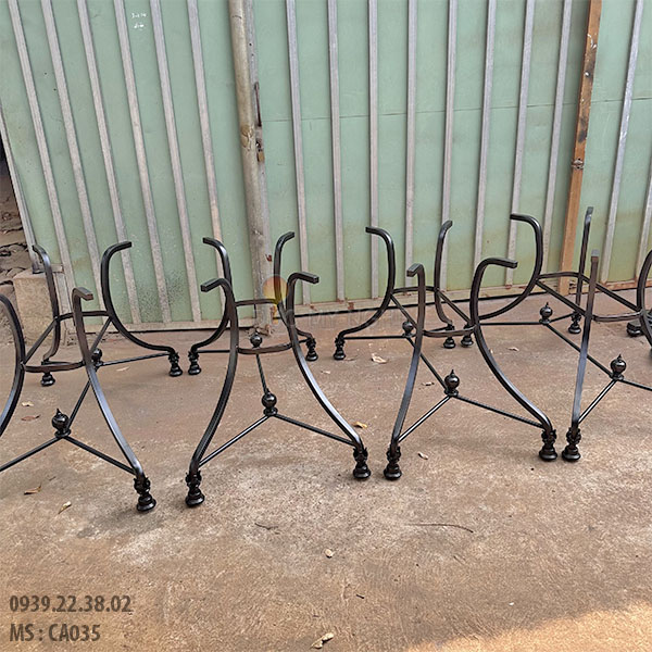 Chân Bàn Ăn Sắt Uốn Liên Kết Hoa Văn Đúc Nhôm CA035 - Hình 7