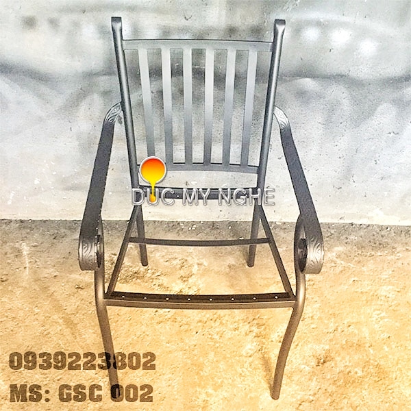 Ghế Sắt Cafe Gỗ Nhựa Ngoài Trời Thép Cán Sơn Tĩnh Điện GS002